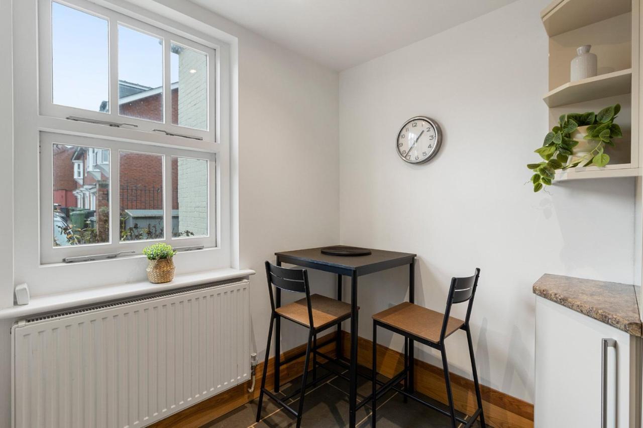 The Old Cooperage By Staytor Accommodation Exeter Extérieur photo