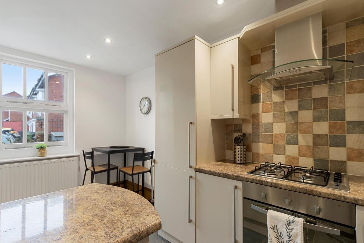 The Old Cooperage By Staytor Accommodation Exeter Extérieur photo